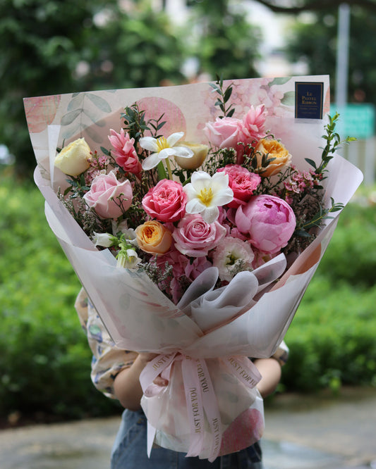 Dream-light Valley | Mix Bouquet (Peony Season)