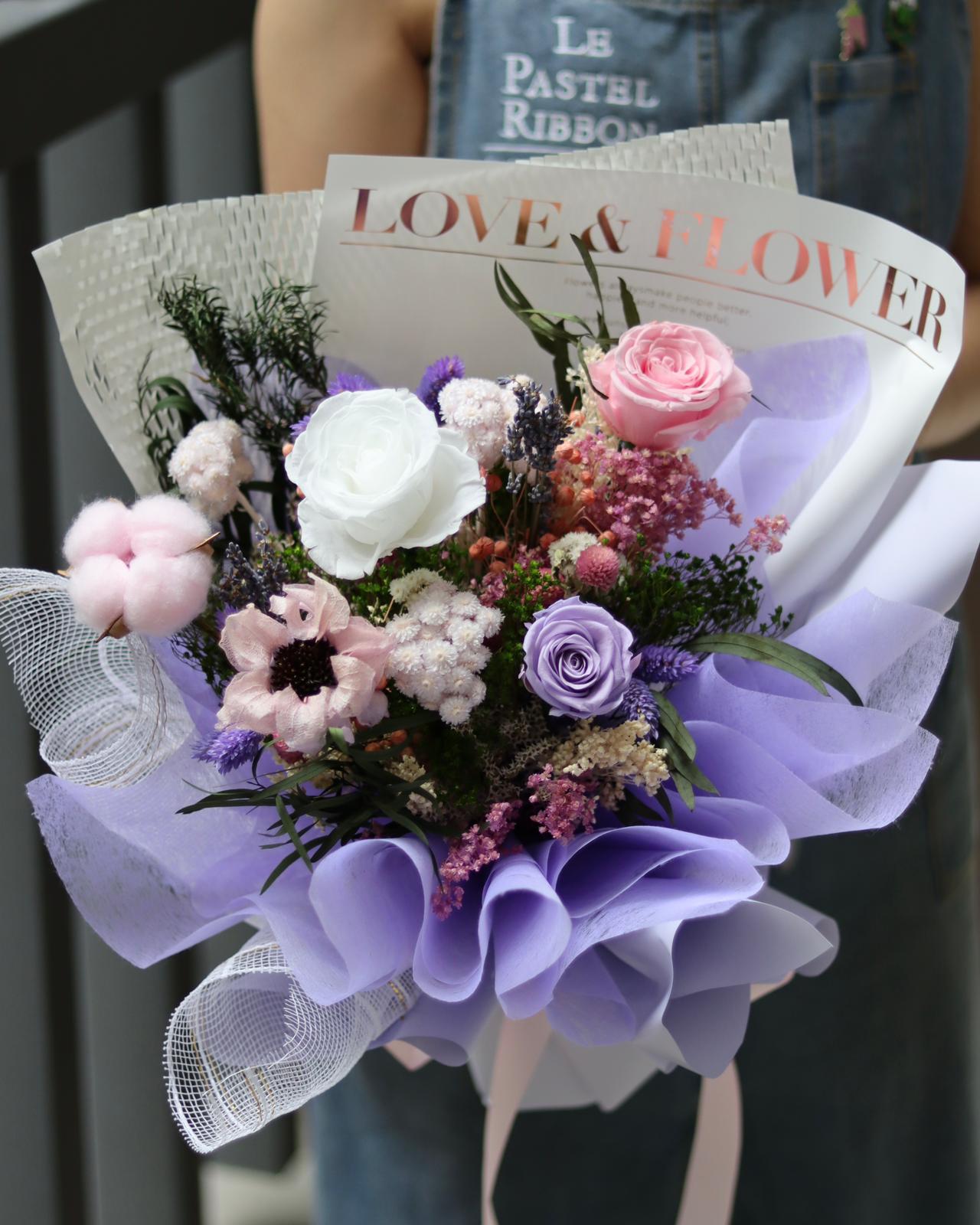 Cherish Lavender - Preserved Flowers