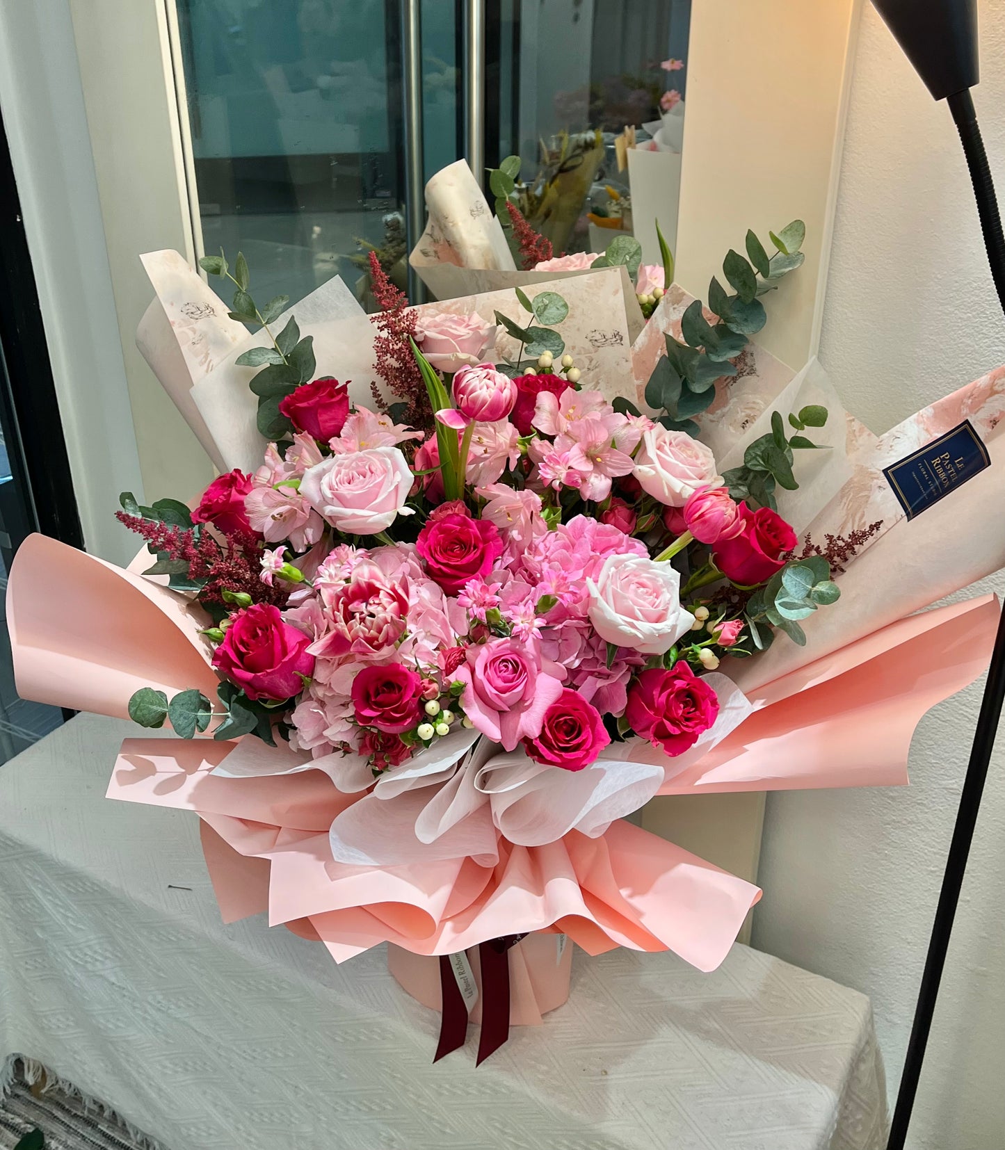 Pink Obsession I (Korean Style Wrapping)