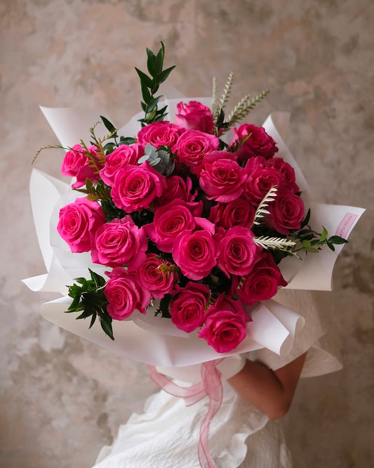 Pink Floyd Premium Rose Bouquet (5 Roses, 10 Roses, 20 Roses)