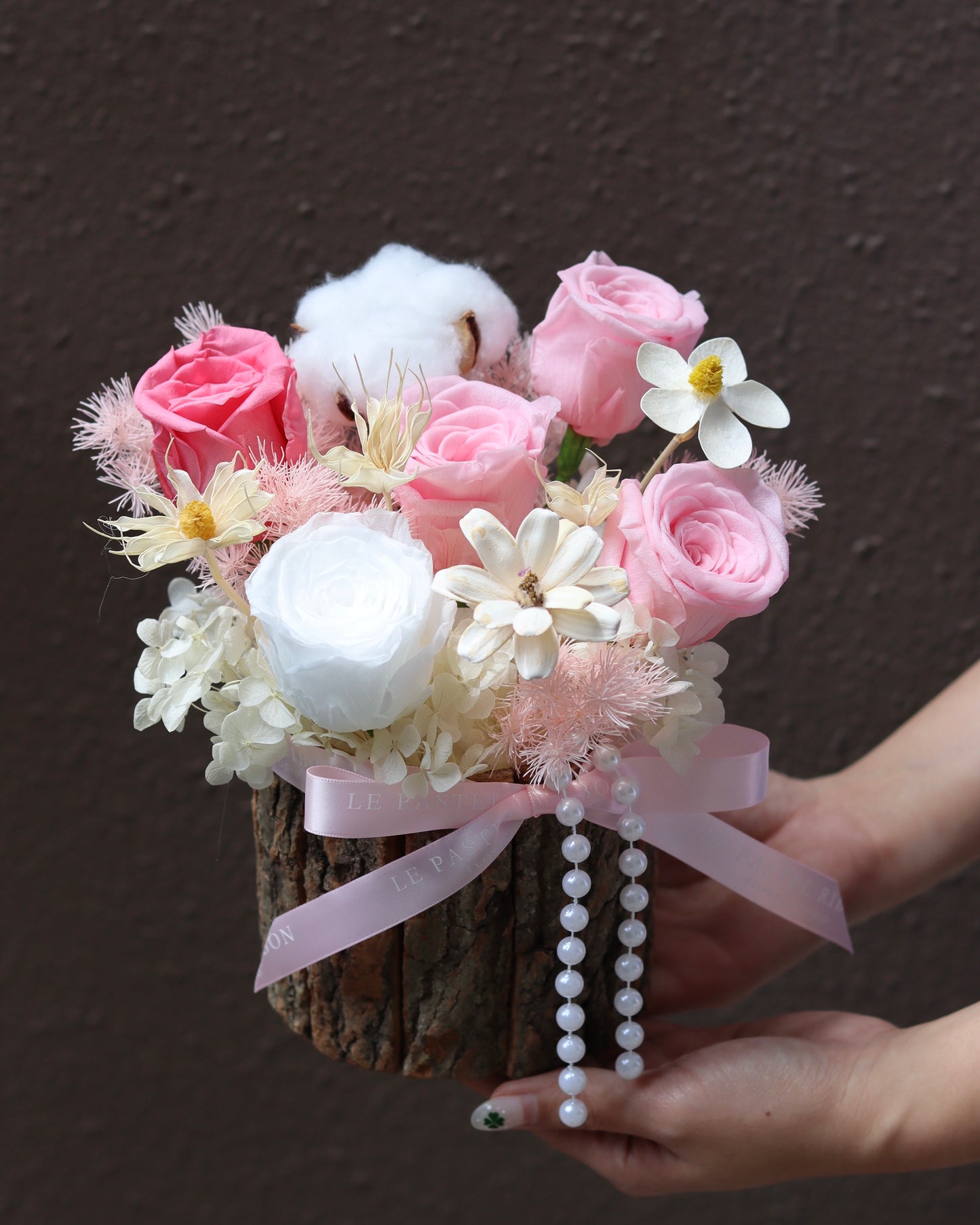 Pearl Pink Log | Preserved Flowers