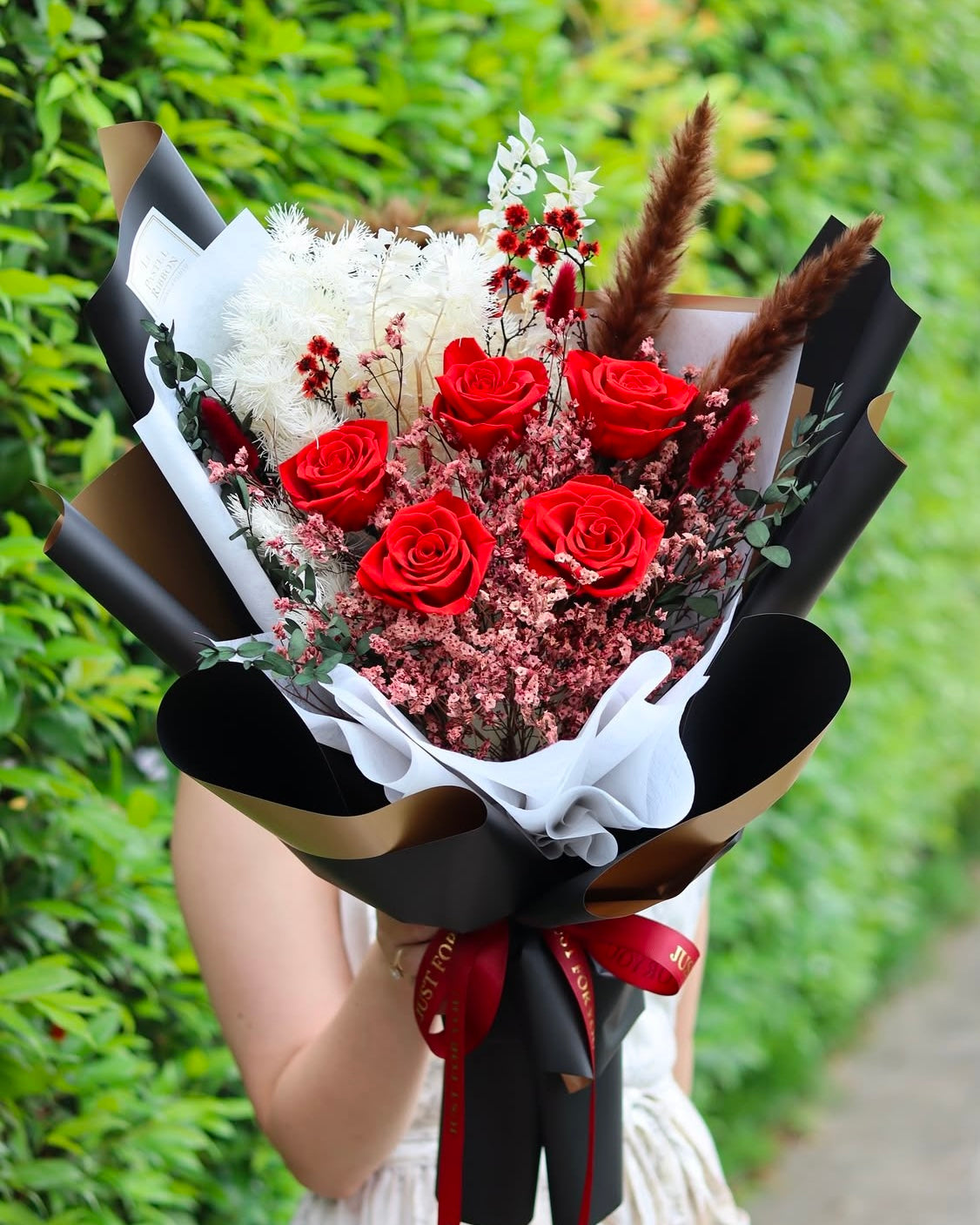Scarlet - Preserved Flowers