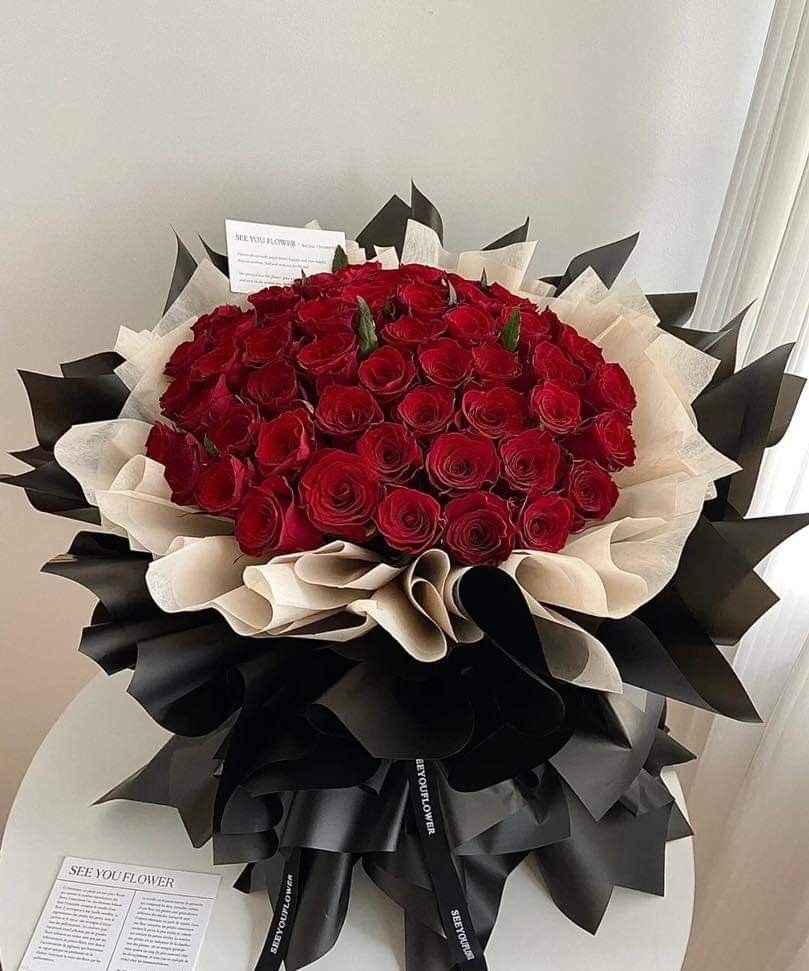 99 Premium Red Rose Bouquet