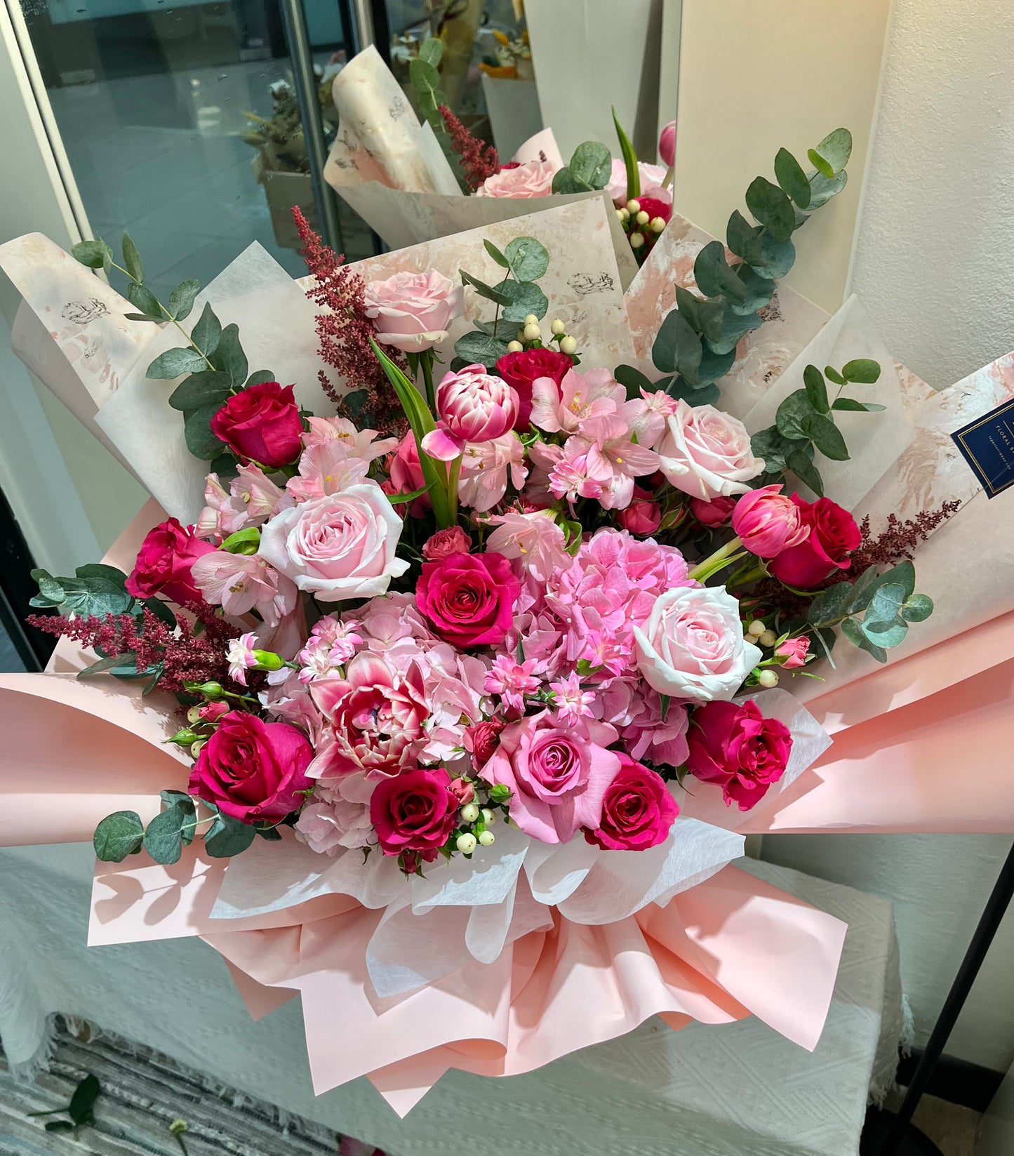 Pink Obsession I (Korean Style Wrapping)