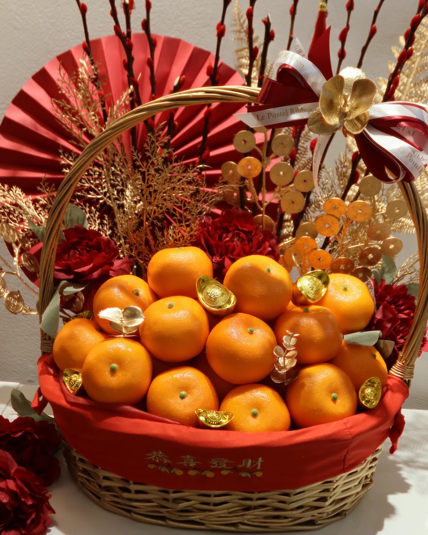 Golden Mandarin & Willow | Orange Hamper