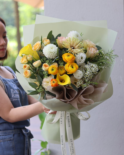 Spring Symphony | Calla Lily Mix Bouquet