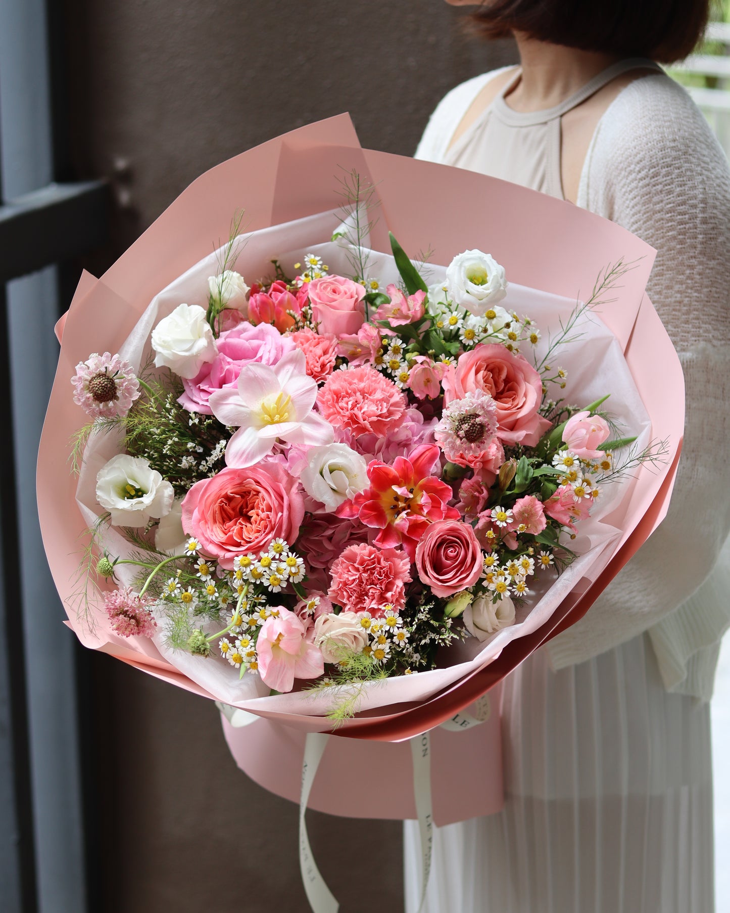 English Rose Bliss | Mix Round Bouquet