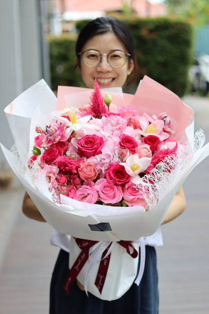 Pink Obsession II (Round Arrangement)