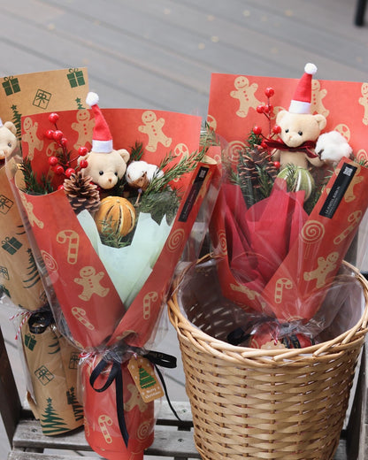 Jolly Bear Holiday Bouquet | Dried Flowers