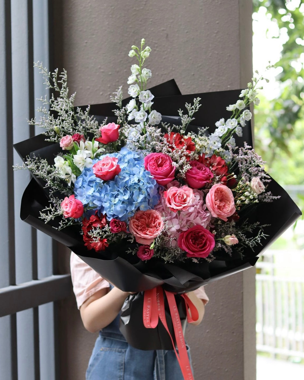 Pink Meets Blue | Mix Bouquet