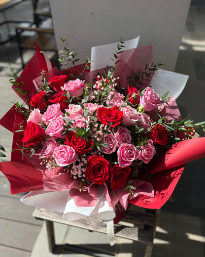 30 Premium Mix Rose Bouquet