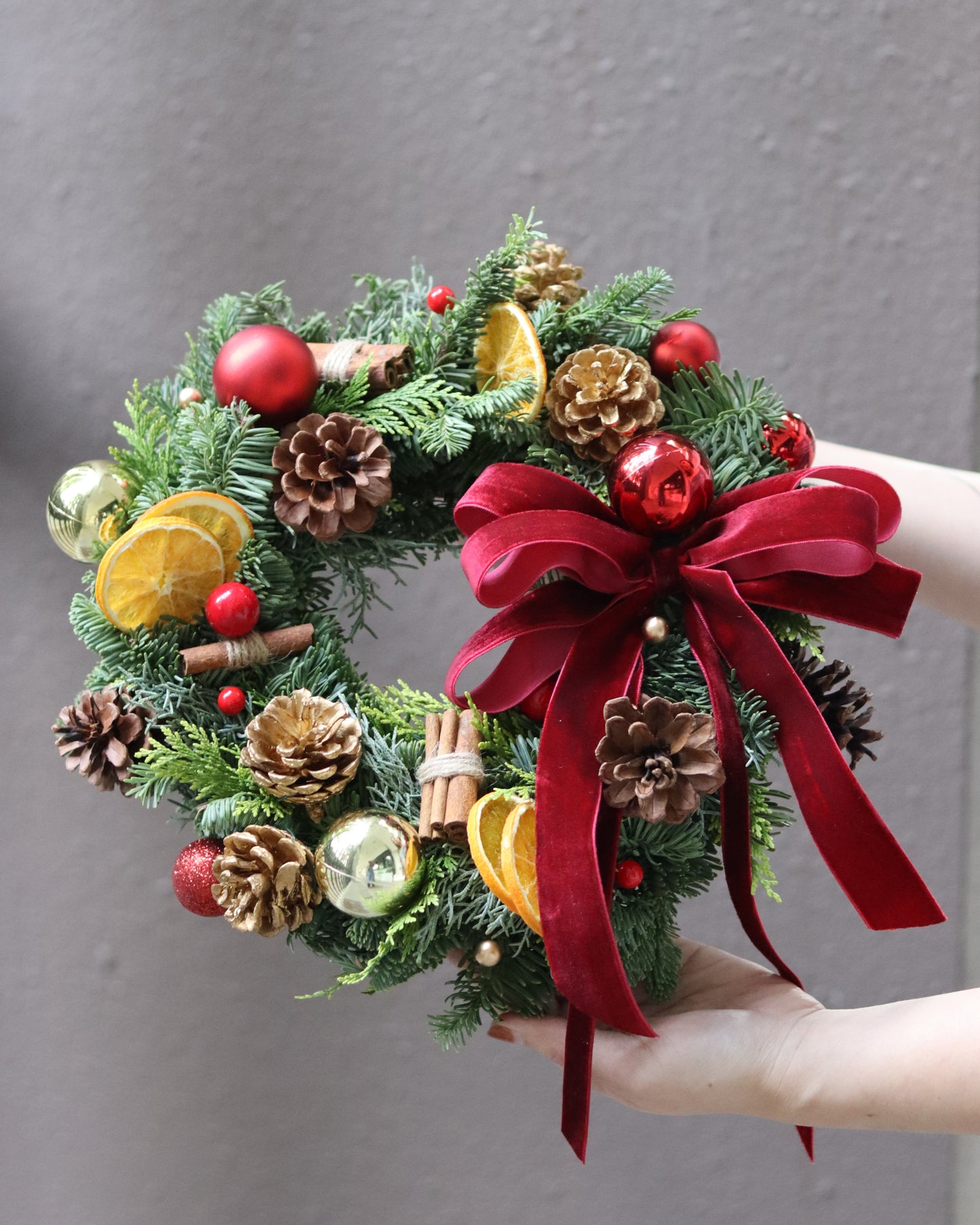 Christmas Fresh Wreath | Half 30cm