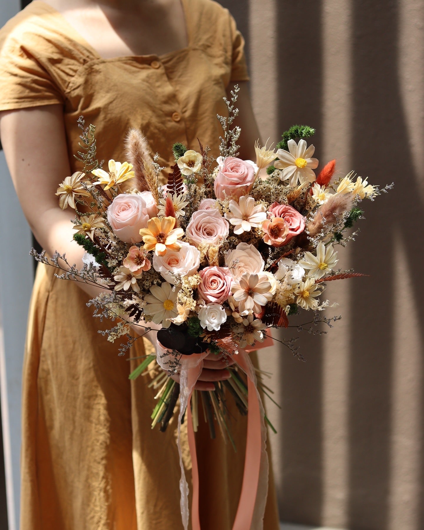 (Customisable) Frontal | Preserved Flower Bridal Bouquet