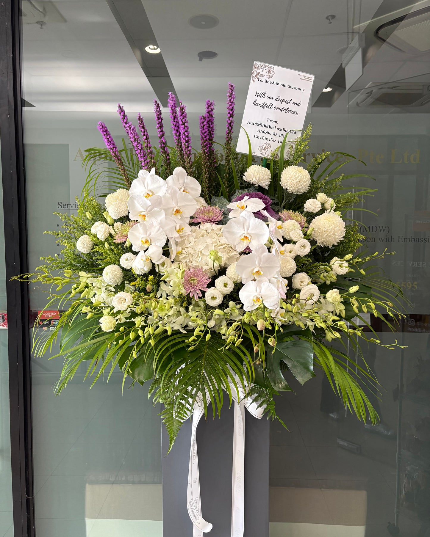 Aureline | Flower Box Stand