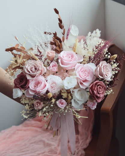 (Customisable) Frontal | Preserved Flower Bridal Bouquet