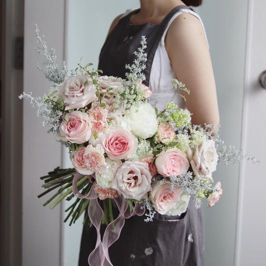 Full Size | Fresh Freeform Bridal Bouquet